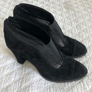 Dana Davis Black Heeled Suede and Leather Booties for Women
